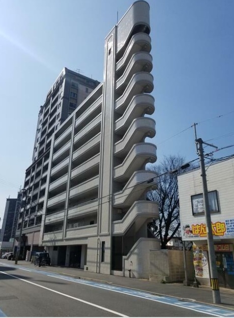 北方（12.2坪）の店舗物件画像 外観・内観1