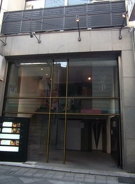 平和通（39.8坪）の店舗物件画像 外観・内観1