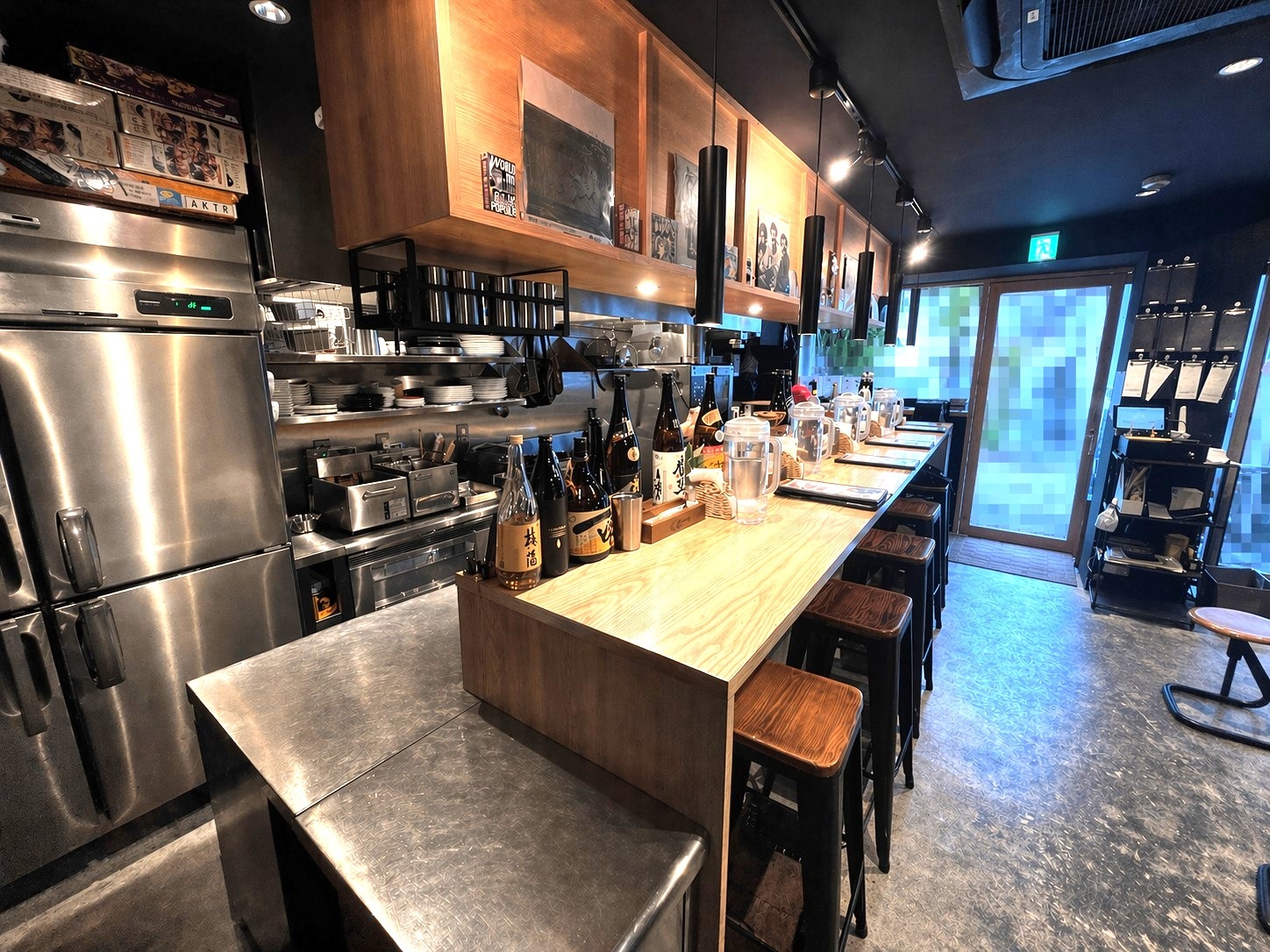 天神橋筋六丁目（12.26坪）の店舗物件画像 外観・内観1