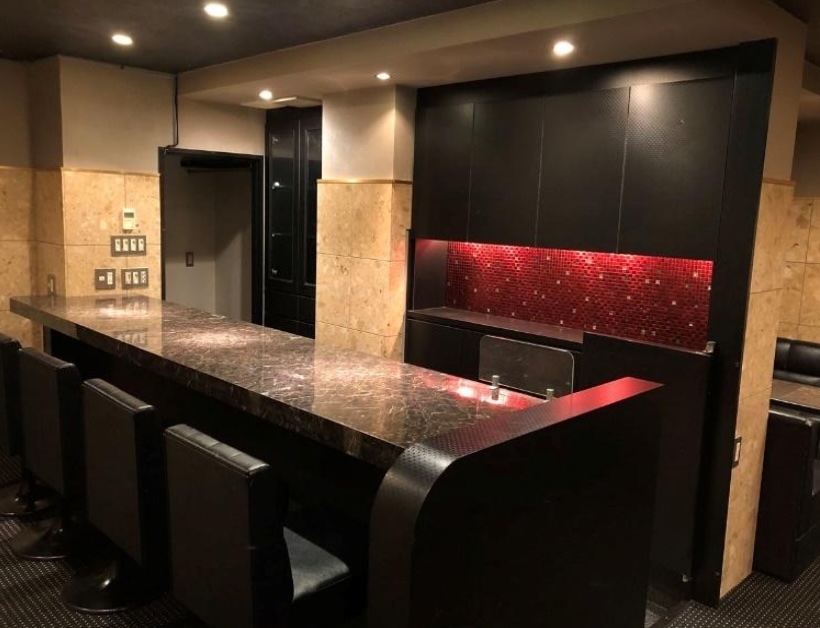 三ノ宮（13坪）の店舗物件画像 外観・内観1