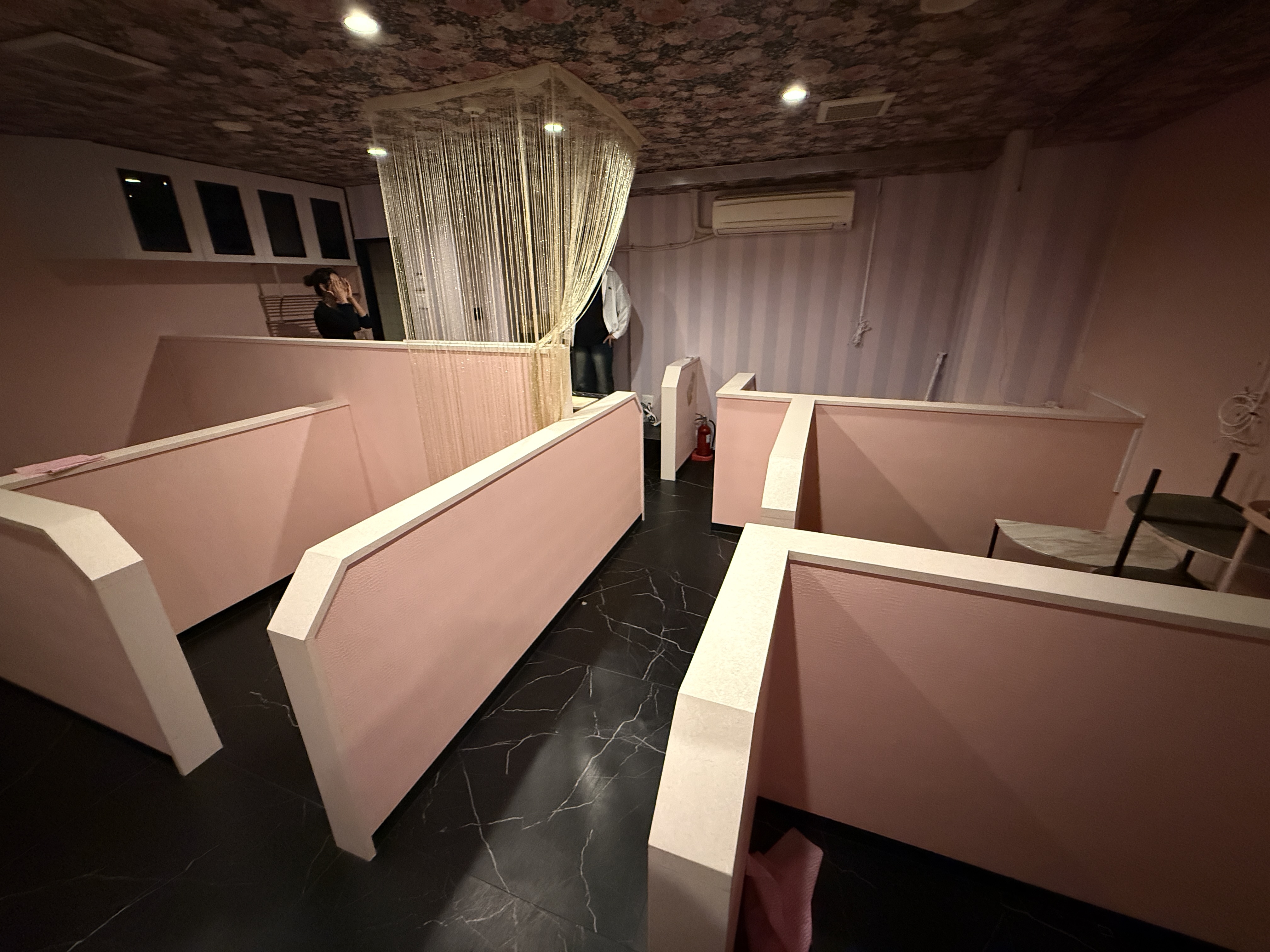日本橋（16坪）の店舗物件画像 外観・内観1