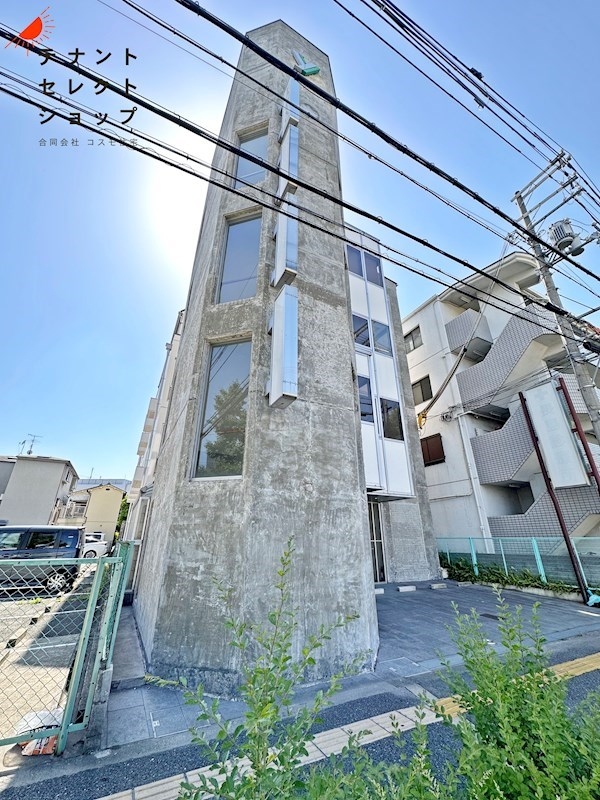 近鉄八尾（49.03坪）の店舗物件画像 外観・内観1