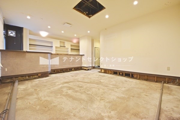 長原（10.28坪）の店舗物件画像 外観・内観1