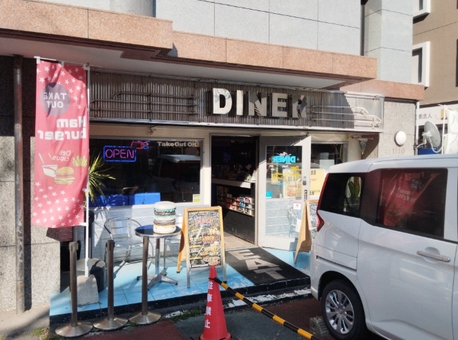 西鉄平尾（14.82坪）の店舗物件画像 外観・内観1