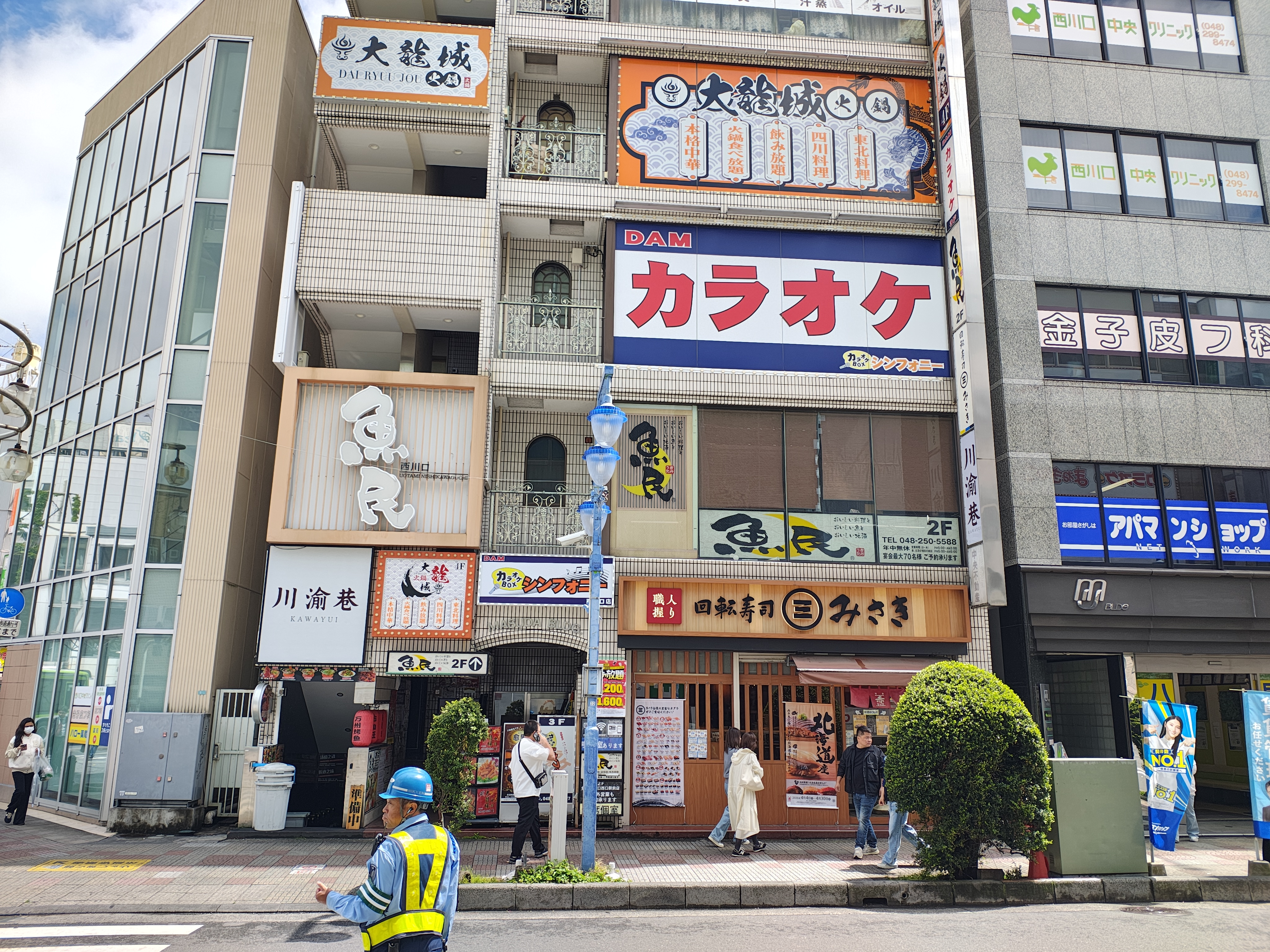 西川口（42.13坪）の店舗物件画像 外観・内観1