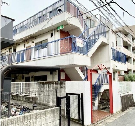 世田谷（12.1坪）の店舗物件画像 外観・内観1