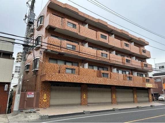 鴨居（35.28坪）の店舗物件画像 外観・内観1