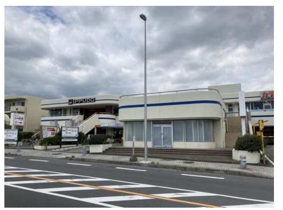 腰越（94.24坪）の店舗物件画像 外観・内観1
