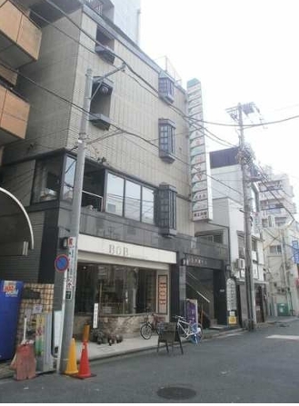 関内