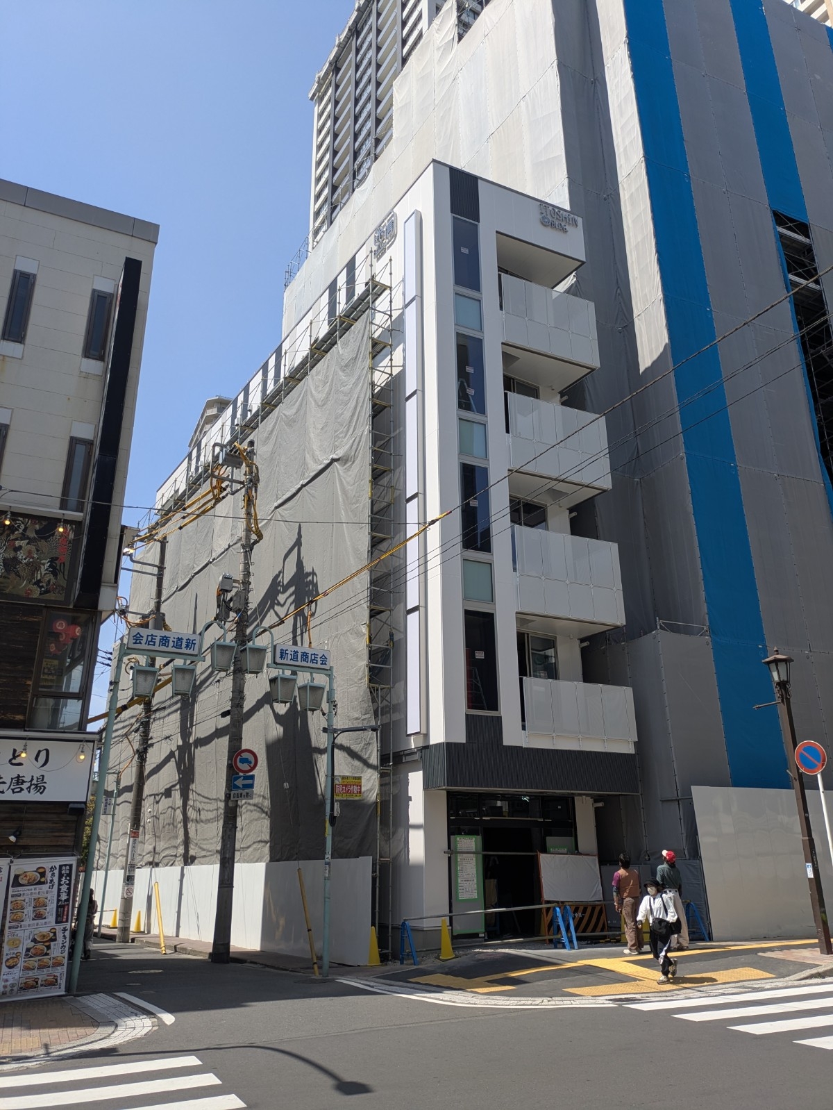 本八幡（29.64坪）の店舗物件画像 外観・内観1