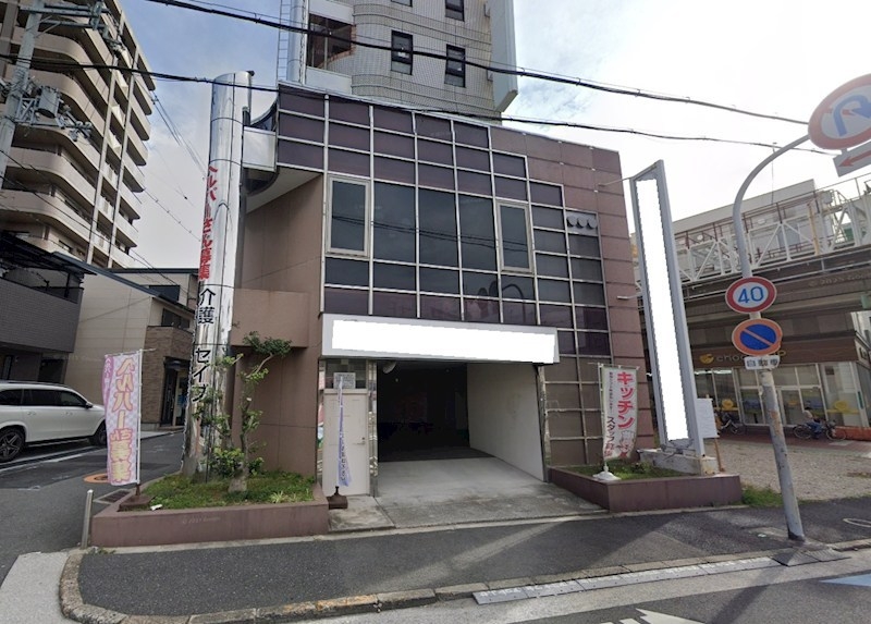 布施（9.08坪）の店舗物件画像 外観・内観1