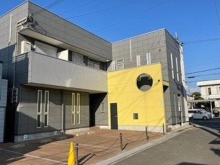 柏原（13.65坪）の店舗物件画像 外観・内観1