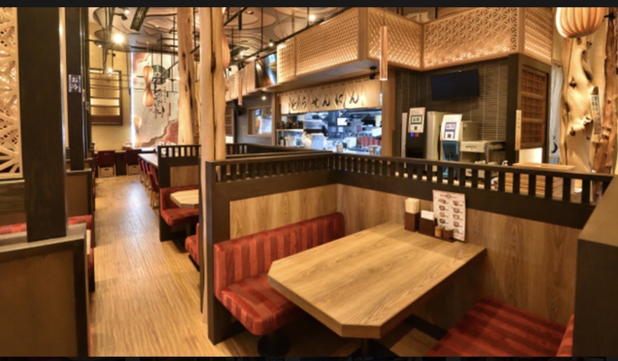 みなとみらい（31.24坪）の店舗物件画像 外観・内観1