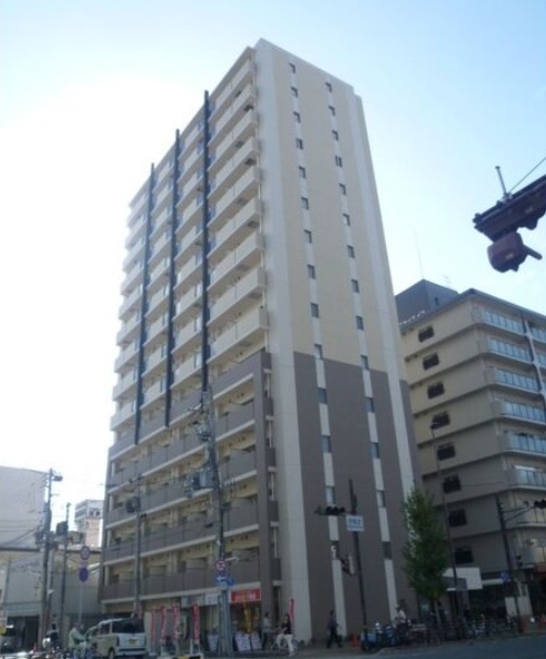 尼崎（15.41坪）の店舗物件画像 外観・内観1