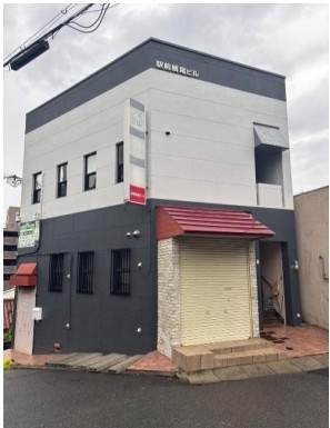 枚岡（13坪）の店舗物件画像 外観・内観1