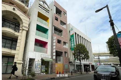 麻布十番（14.19坪）の店舗物件画像 外観・内観1