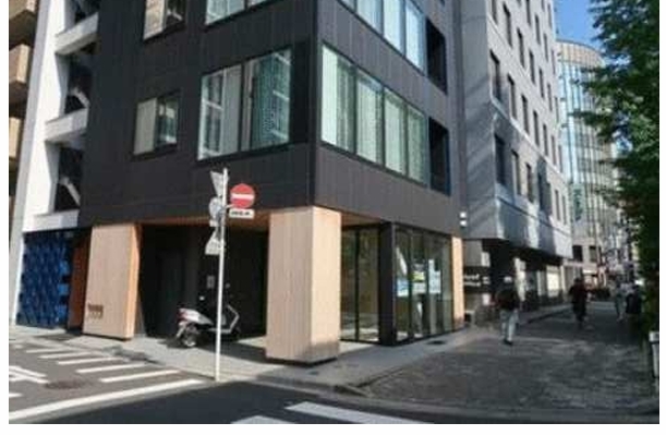 新日本橋（12.26坪）の店舗物件画像 外観・内観1