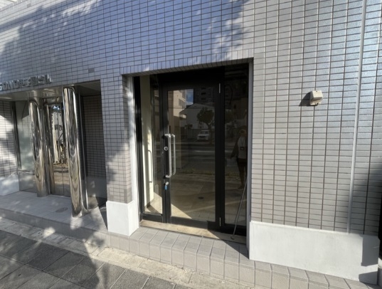 甲子園口（5.4坪）の店舗物件画像 外観・内観1