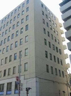 横浜
