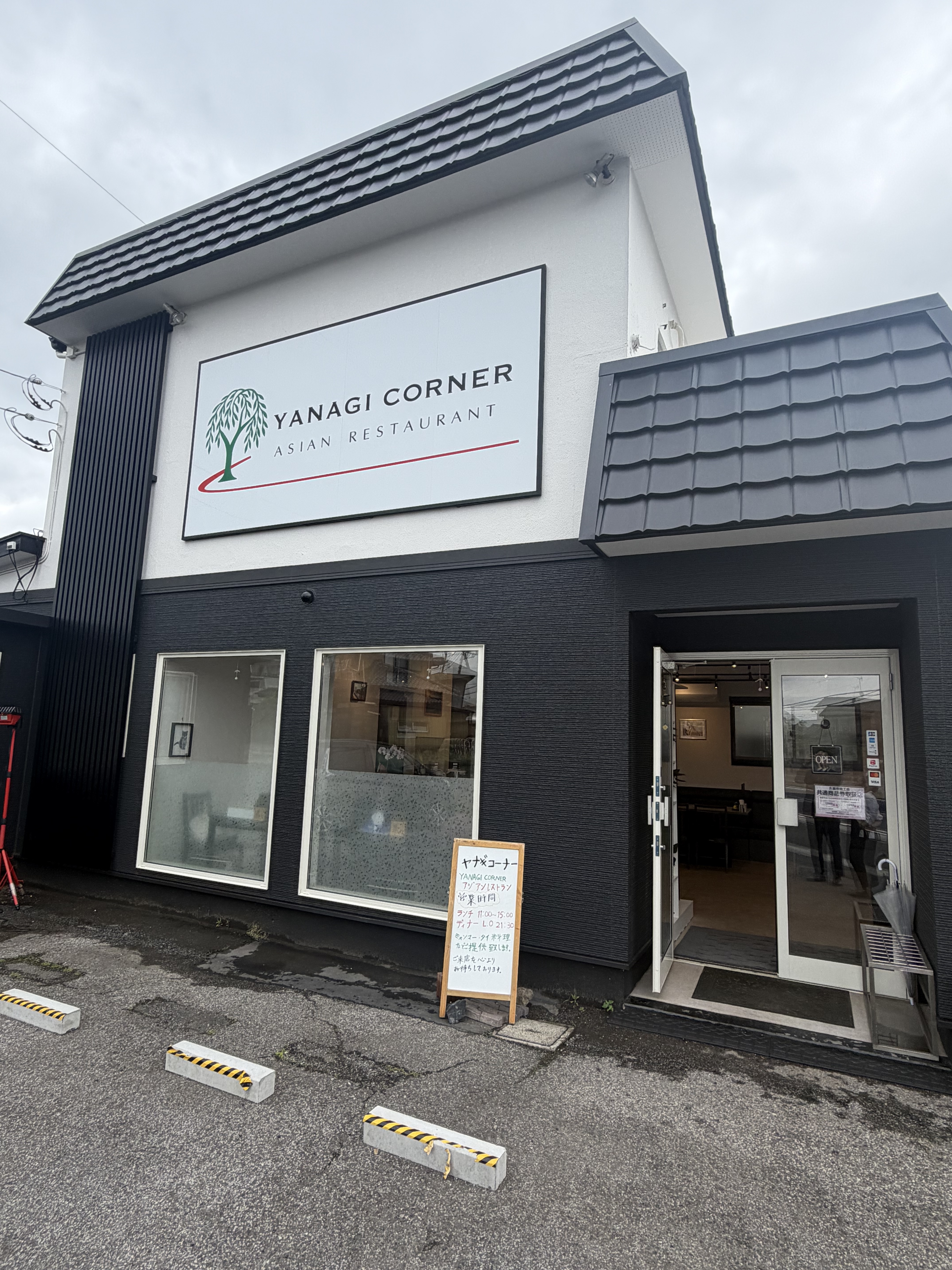 栗橋（26.52坪）の店舗物件画像 外観・内観1