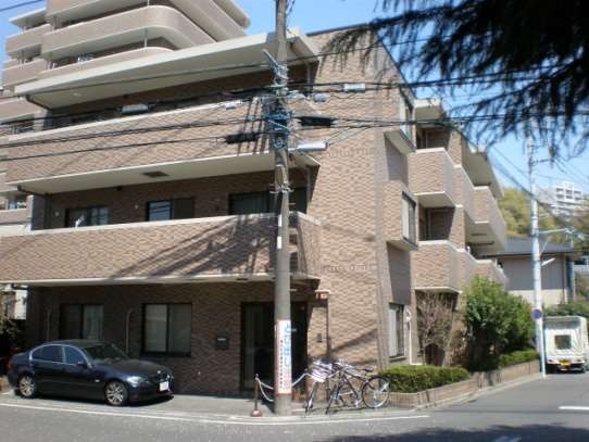藤沢（18.3坪）の店舗物件画像 外観・内観1