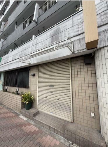勝どき（26.77坪）の店舗物件画像 外観・内観1