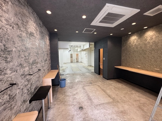 鶴橋（21.44坪）の店舗物件画像 外観・内観1