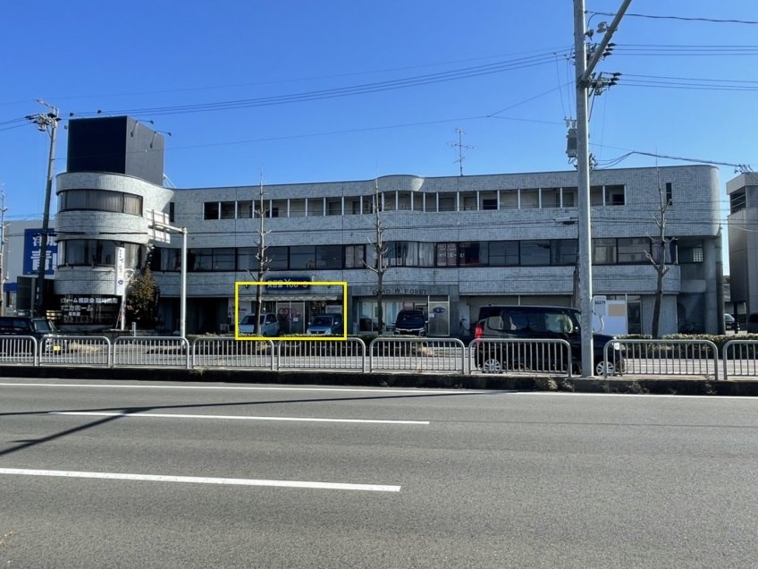西岐阜（18.85坪）の店舗物件画像 外観・内観1