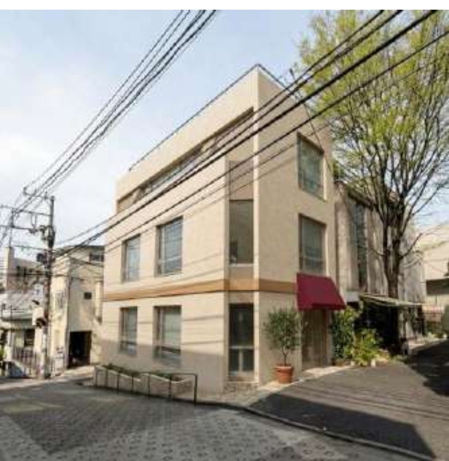 白金台（12.7坪）の店舗物件画像 外観・内観1