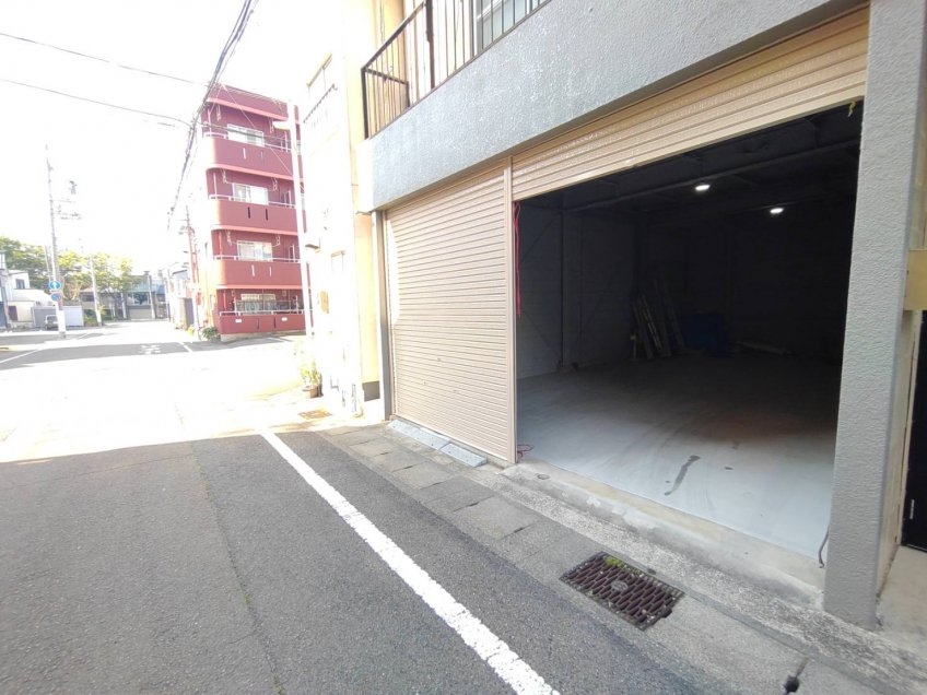 岐阜（39.49坪）の店舗物件画像 外観・内観1