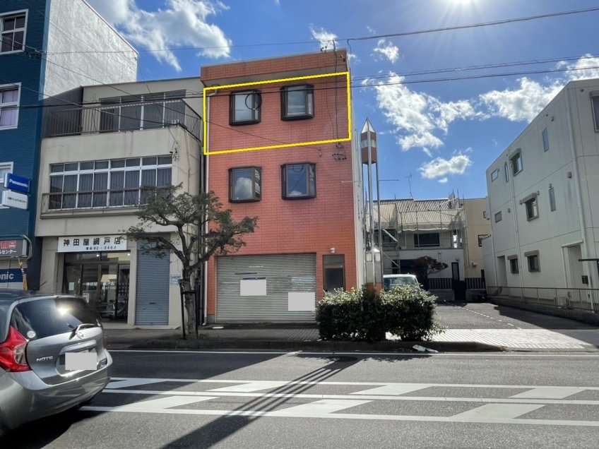 那加（23.8坪）の店舗物件画像 外観・内観1