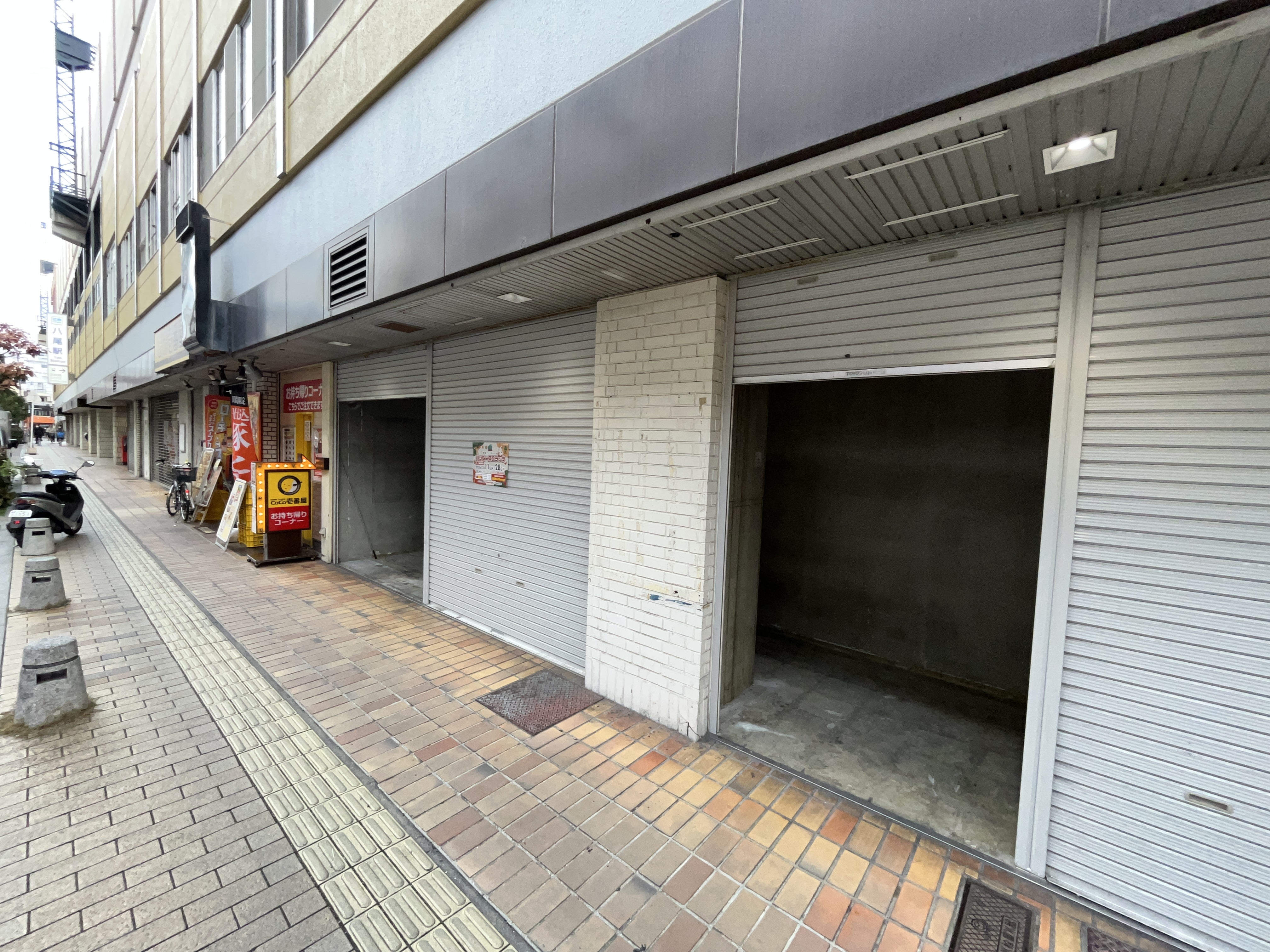 近鉄八尾（6.48坪）の店舗物件画像 外観・内観1