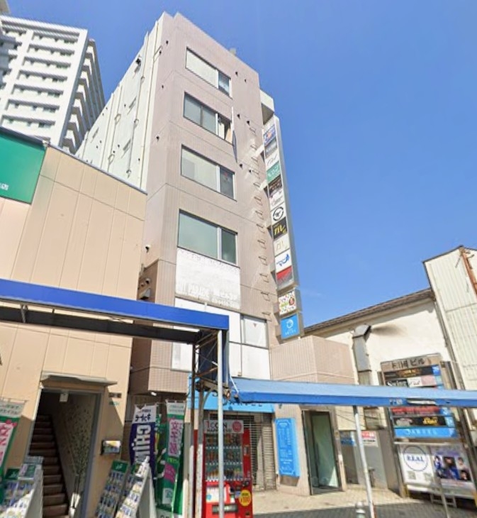 小岩