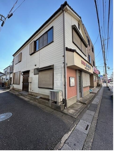 草加（6坪）の店舗物件画像 外観・内観1