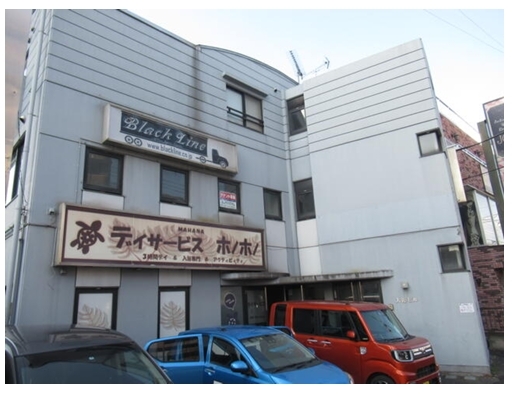 谷塚（13.13坪）の店舗物件画像 外観・内観1
