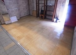 神戸三宮（9.14坪）の店舗物件画像 外観・内観1