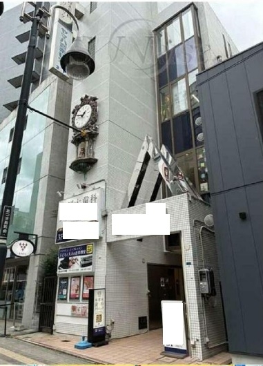 本厚木（44.38坪）の店舗物件画像 外観・内観1