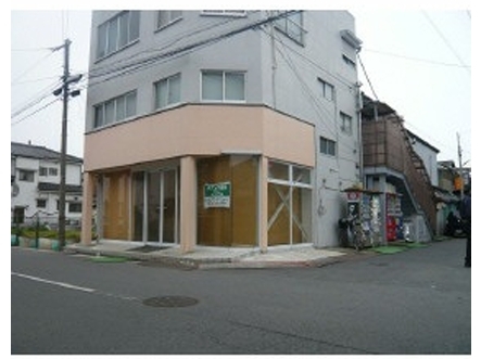 新越谷（38.7坪）の店舗物件画像 外観・内観1