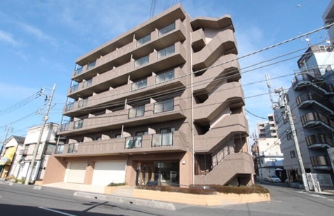 北越谷（13.72坪）の店舗物件画像 外観・内観1
