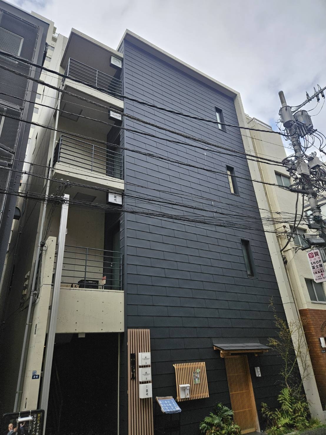 麻布十番の店舗物件