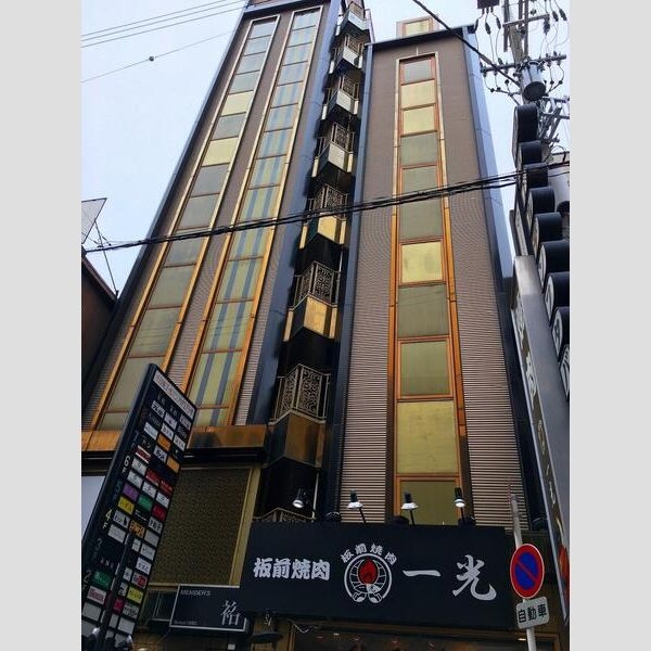日本橋（6.37坪）の店舗物件画像 外観・内観1