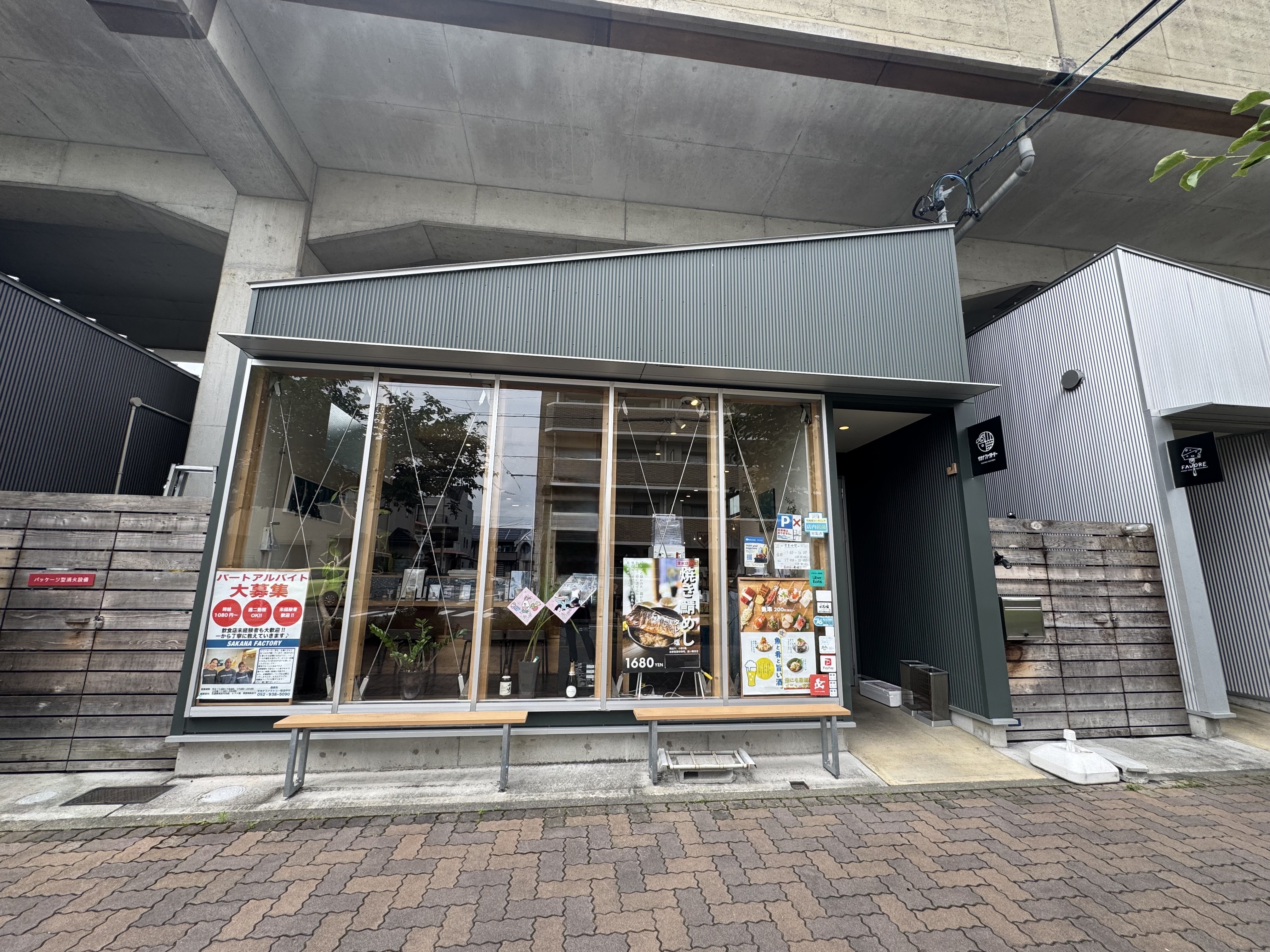 清水（15.8坪）の店舗物件画像 外観・内観1