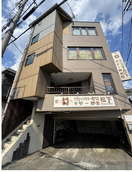 砂川七番（43.89坪）の店舗物件画像 外観・内観1
