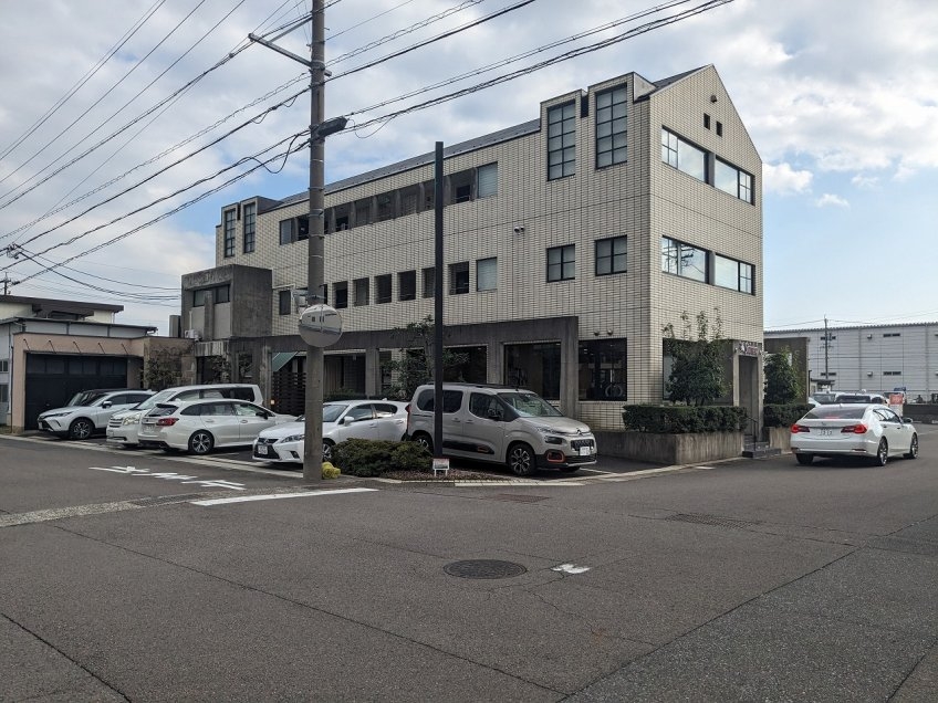 岐阜（24.2坪）の店舗物件画像 外観・内観1