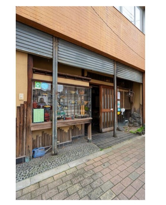 南千住（15.15坪）の店舗物件画像 外観・内観1