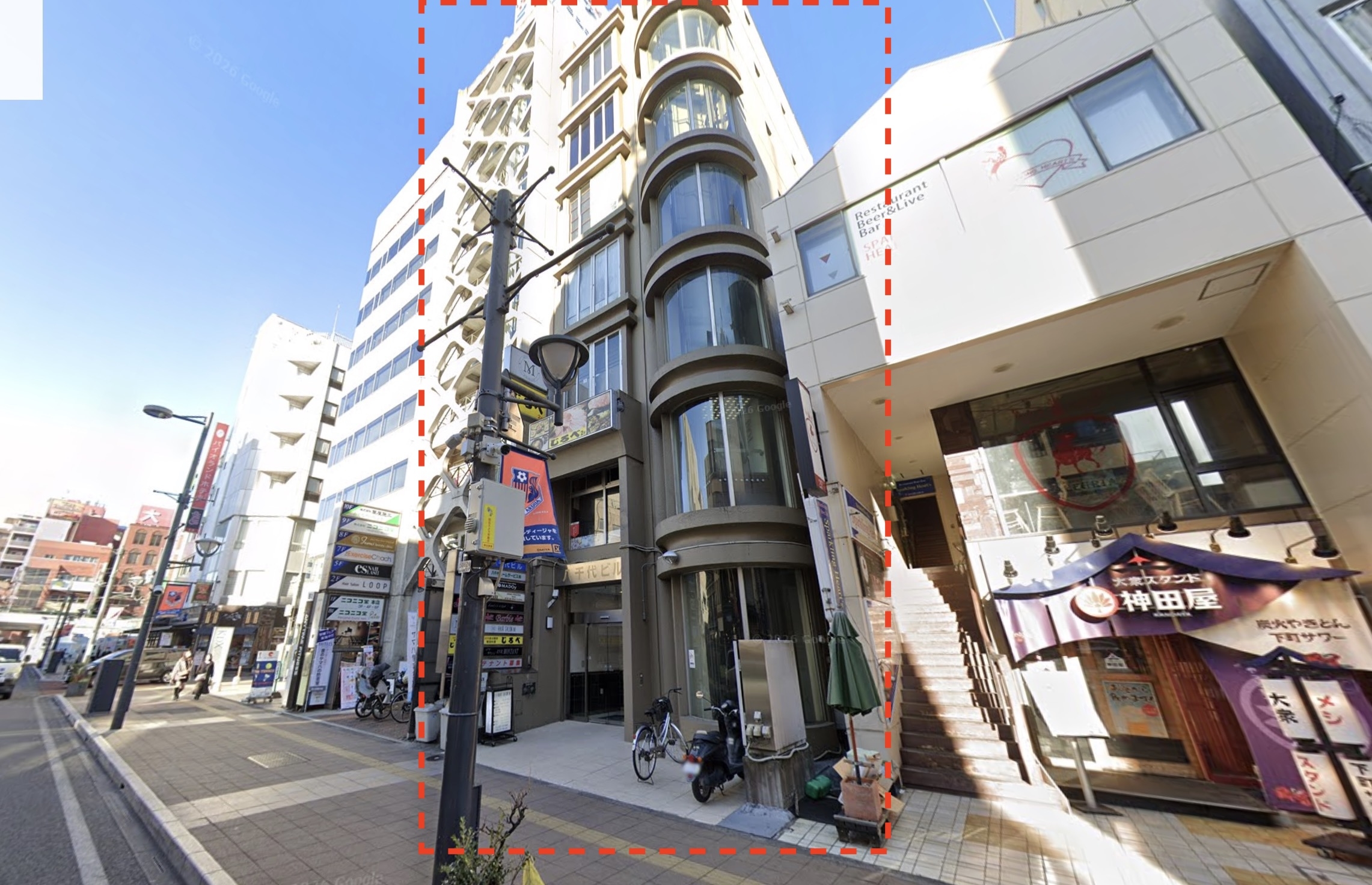 大宮（28.45坪）の店舗物件画像 外観・内観1