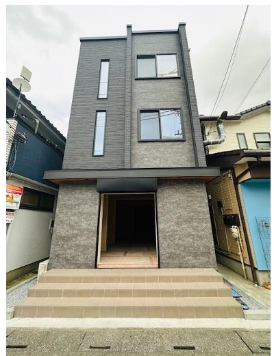 草加（11.43坪）の店舗物件画像 外観・内観1