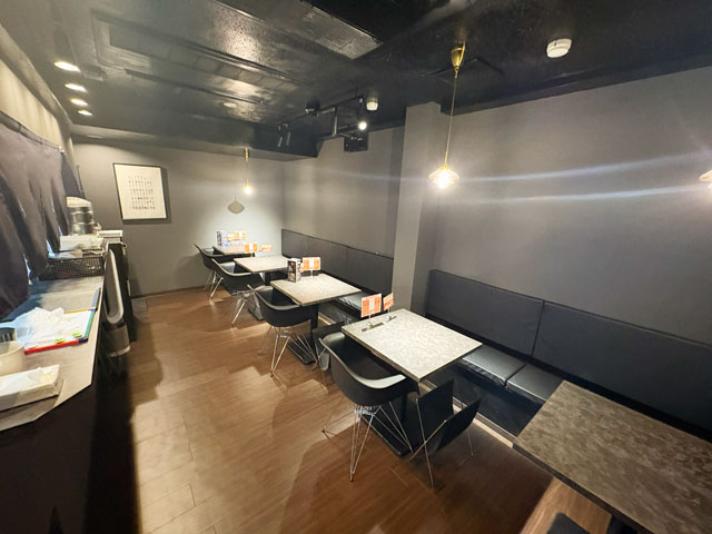 新富町（12.52坪）の店舗物件画像 外観・内観1