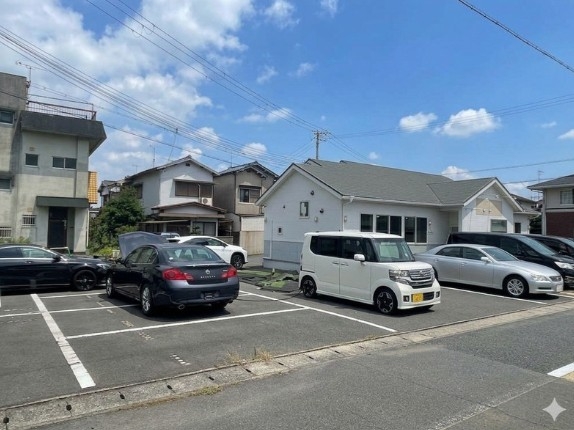 播磨町（38.19坪）の店舗物件画像 外観・内観1