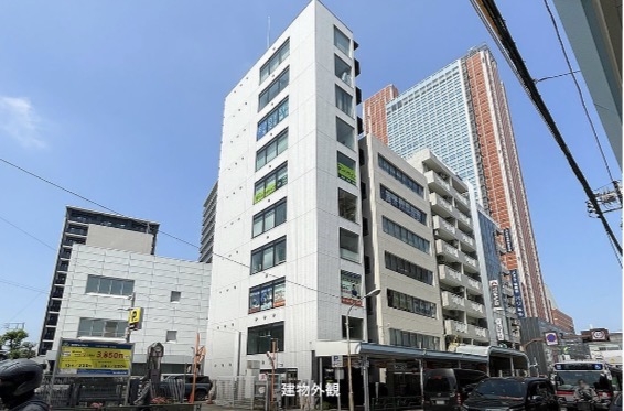 三軒茶屋（22.19坪）の店舗物件画像 外観・内観1